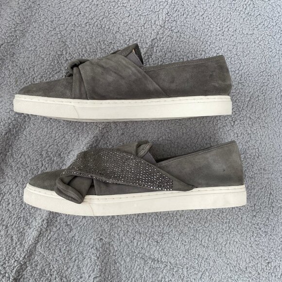 Vince Camuto Barita Grey Suede Leather Slip On Sneakers Sz 10 W - Picture 8 of 12